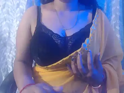 Snapshot of cute-priy chatting on 11/06/25, 05:08 cute-priy online show from 11/06/25, 05:08