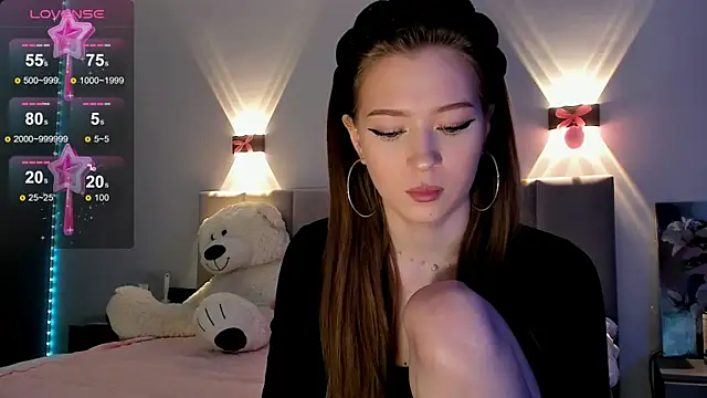 Snapshot of diana_nier chatting on 09/22/25, 07:05 diana nier online show from 09/22/25, 07:05