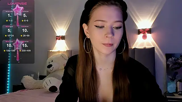 Snapshot of diana_nier chatting on 09/23/25, 07:39 diana nier online show from 09/23/25, 07:39