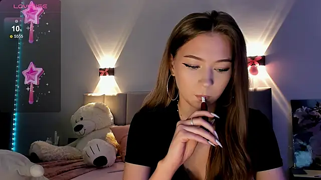 Snapshot of diana_nier chatting on 09/29/25, 07:19 diana nier online show from 09/29/25, 07:19