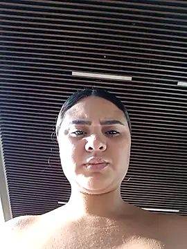 sexy-latin10 online show from 04/30/26, 12:11