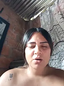 sexy-latin10 online show from 05/17/26, 02:46