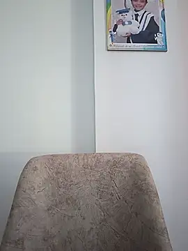 sexy-latin10 online show from 07/25/26, 12:58