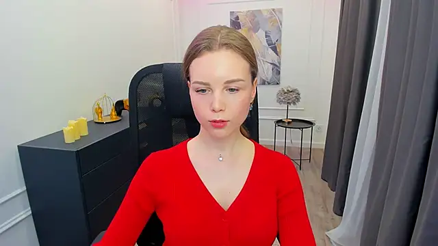 Snapshot of MileyWings chatting on 03/15/26, 12:55 MileyWings online show from 03/15/26, 12:55
