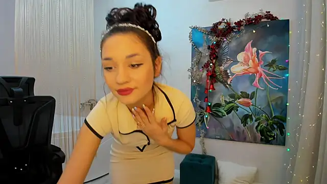 YourHottie 1 online show from 01/10/25, 04:22