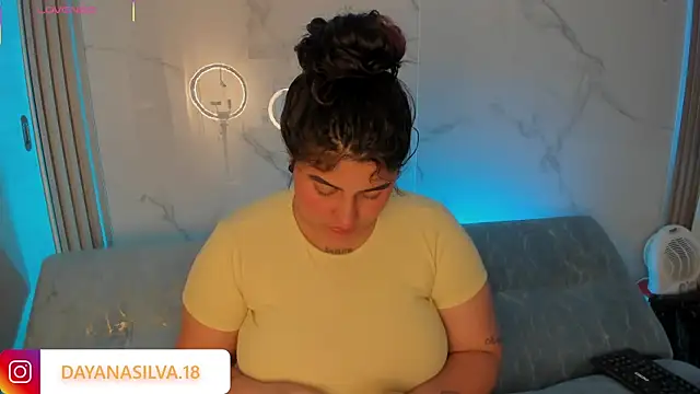 Snapshot of dayan_silva_ chatting on 09/29/25, 01:11 dayan silva online show from 09/29/25, 01:11