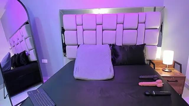 atenea hard online show from 09/26/25, 08:02