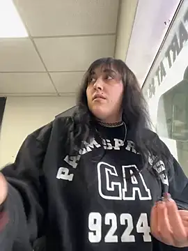ThicBunz online show from 02/09/25, 06:37