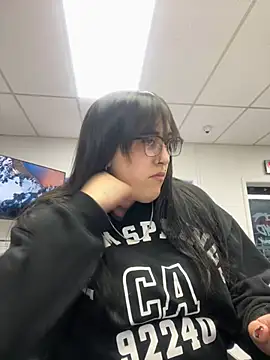 ThicBunz online show from 02/17/25, 10:58