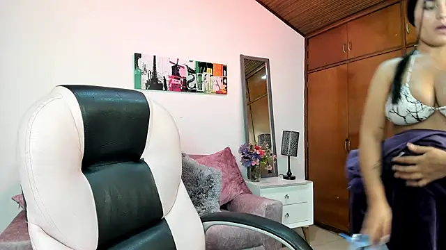 Snapshot of Alheli_16 chatting on 09/26/25, 10:52 Alheli 16 online show from 09/26/25, 10:52