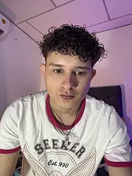 Nathan Bluee online show from 11/03/25, 03:02