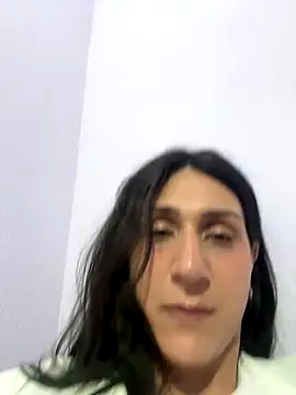 Snapshot of Ary_art chatting on 09/15/25, 10:32 Ary art online show from 09/15/25, 10:32