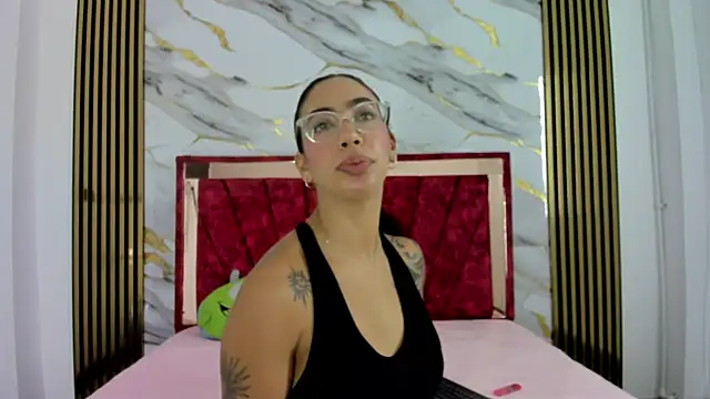 Snapshot of bdanevil chatting on 12/04/25, 02:04 bdanevil online show from 12/04/25, 02:04