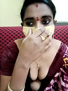 Snapshot of anisha91 chatting on 02/14/25, 10:07 anisha91 online show from 02/14/25, 10:07