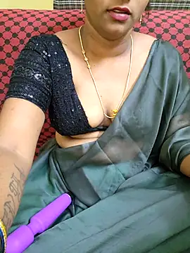 Snapshot of anisha91 chatting on 03/22/25, 07:20 anisha91 online show from 03/22/25, 07:20