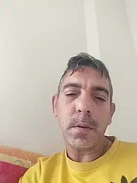 Snapshot of Egemen2245 chatting on 11/11/25, 06:24 Egemen2245 online show from 11/11/25, 06:24