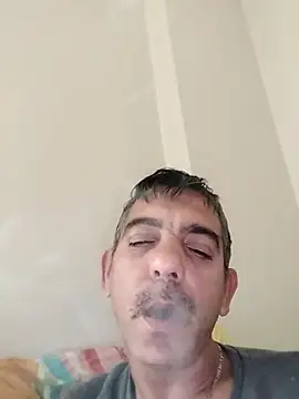 Snapshot of Egemen2245 chatting on 11/23/25, 10:37 Egemen2245 online show from 11/23/25, 10:37