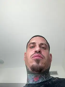 juicyj1311 online show from 06/19/26, 01:37
