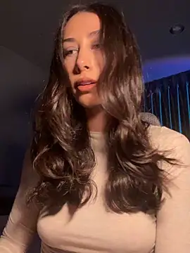 Snapshot of Sophiehii chatting on 03/20/26, 12:32 Sophiehii online show from 03/20/26, 12:32