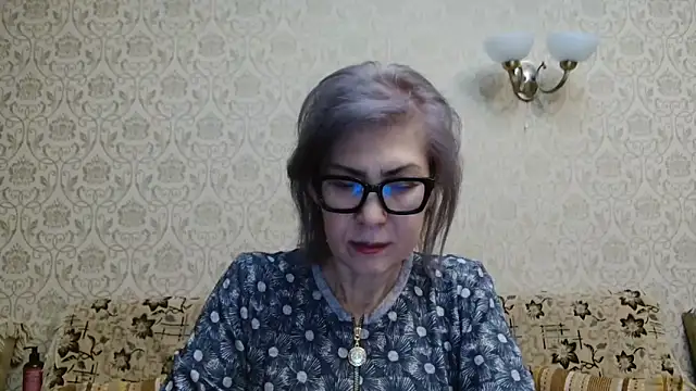 Snapshot of Elegant00Lady chatting on 10/07/25, 05:10 Elegant00Lady online show from 10/07/25, 05:10