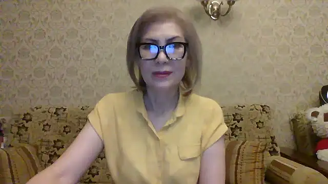 Elegant00Lady online show from 07/28/26, 04:39