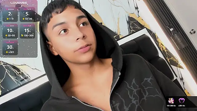 Snapshot of Seductivo_jr chatting on 03/05/26, 05:47 Seductivo jr online show from 03/05/26, 05:47