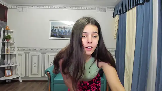 Molly Owens online show from 02/09/25, 01:03
