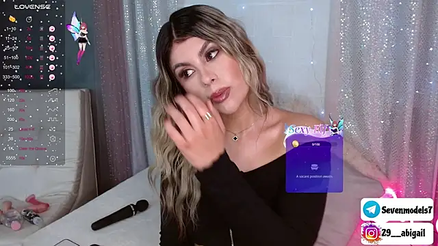 Snapshot of Abigail_29 chatting on 12/06/24, 12:49 Abigail 29 online show from 12/06/24, 12:49