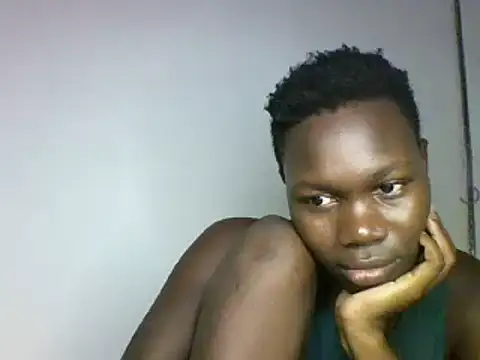 Snapshot of sexyqueen02 chatting on 12/28/24, 09:51 sexyqueen02 online show from 12/28/24, 09:51