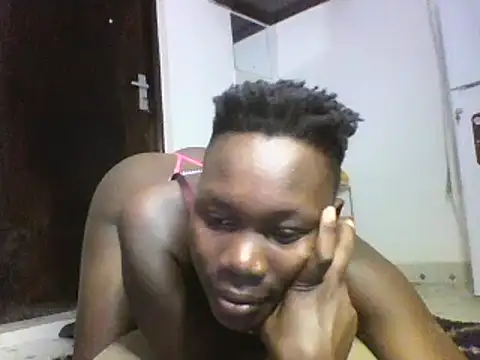 Snapshot of sexyqueen02 chatting on 01/27/25, 06:52 sexyqueen02 online show from 01/27/25, 06:52