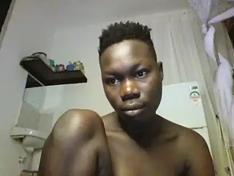 Snapshot of sexyqueen02 chatting on 02/01/25, 02:47 sexyqueen02 online show from 02/01/25, 02:47