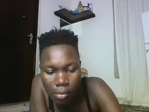 Snapshot of sexyqueen02 chatting on 02/19/25, 10:31 sexyqueen02 online show from 02/19/25, 10:31