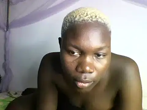 Snapshot of sexyqueen02 chatting on 03/09/25, 09:24 sexyqueen02 online show from 03/09/25, 09:24