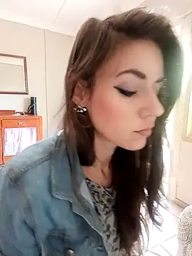 Missmesexycouple69 online show from 09/20/25, 10:05