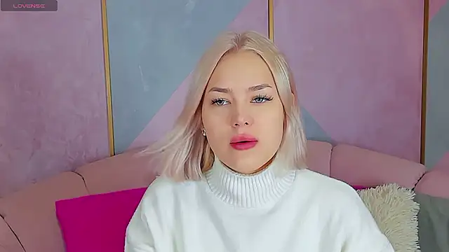 LIA KITTY online show from 12/09/24, 06:34