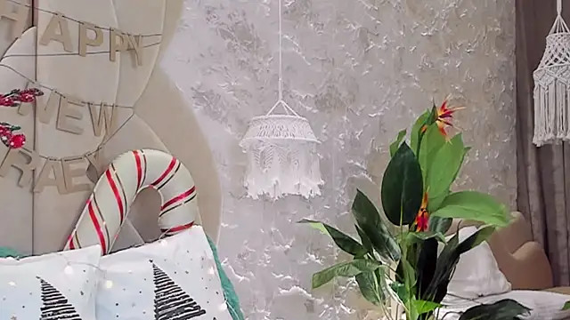 LIA KITTY online show from 01/01/25, 11:38