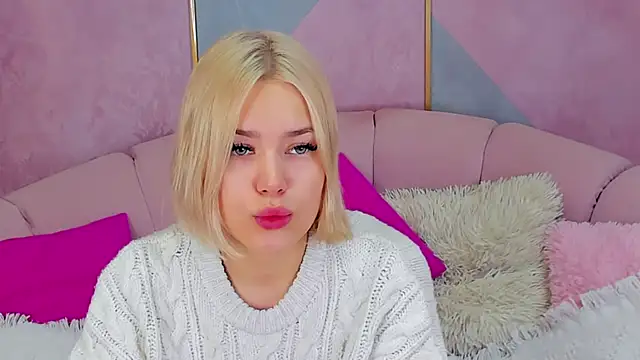 LIA KITTY online show from 01/21/25, 06:43