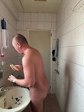 chih515 online show from 10/27/25, 12:26