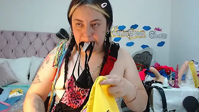 lanaqueen699 online show from 12/26/24, 03:20