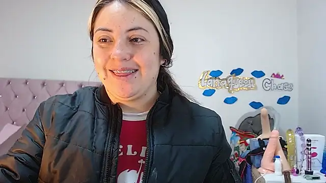 lanaqueen699 online show from 01/08/25, 12:26