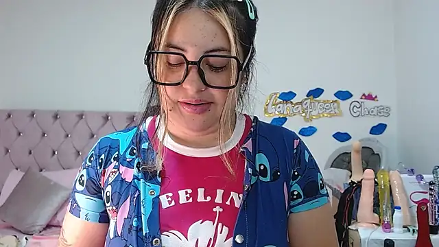 lanaqueen699 online show from 01/20/25, 06:43