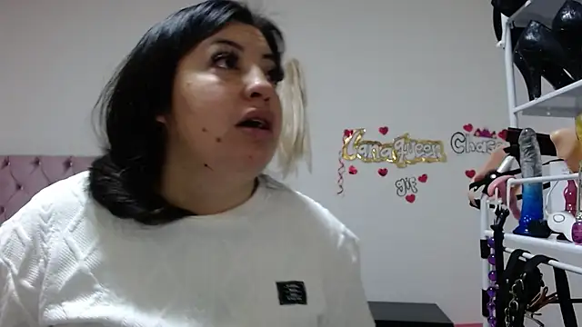 Snapshot of lanaqueen699 chatting on 10/09/25, 12:14 lanaqueen699 online show from 10/09/25, 12:14