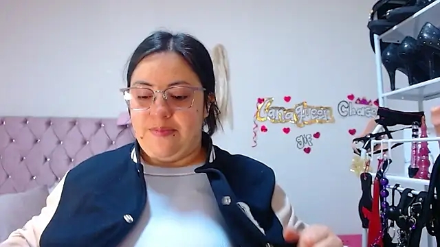 Snapshot of lanaqueen699 chatting on 10/28/25, 01:03 lanaqueen699 online show from 10/28/25, 01:03