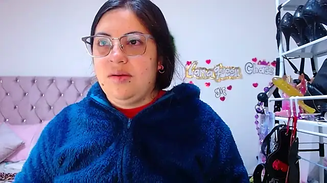 Snapshot of lanaqueen699 chatting on 02/16/26, 12:23 lanaqueen699 online show from 02/16/26, 12:23