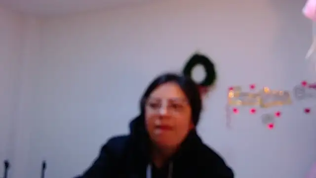 Snapshot of lanaqueen699 chatting on 03/17/26, 12:19 lanaqueen699 online show from 03/17/26, 12:19