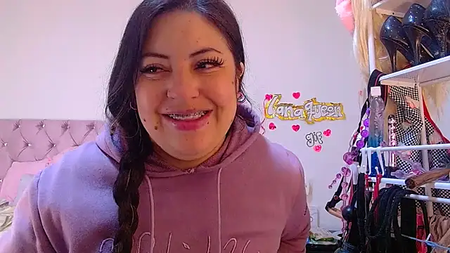 lanaqueen699 online show from 05/12/26, 12:13