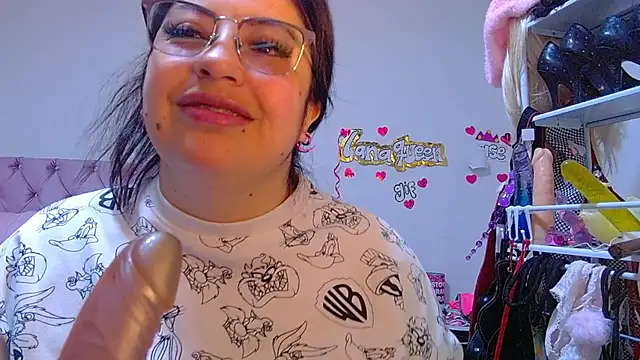lanaqueen699 online show from 06/03/26, 12:19
