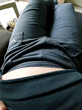 85Friedrich online show from 09/28/25, 04:12