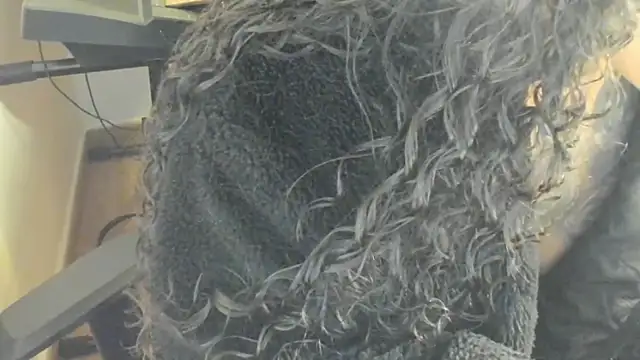 Snapshot of Ama_music chatting on 11/27/25, 03:14 Ama music online show from 11/27/25, 03:14