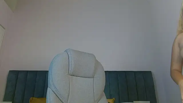 april bunnyy online show from 12/07/24, 12:41